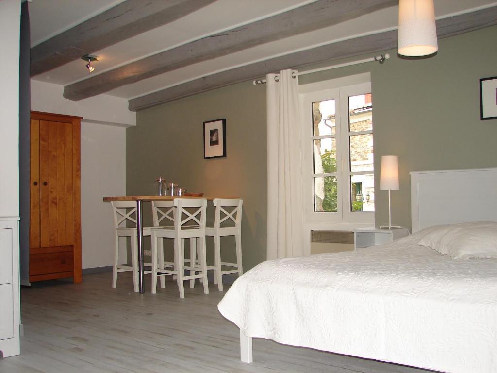Bed and Breakfast Relais de la Rinière à Le Landreau Chambre photo