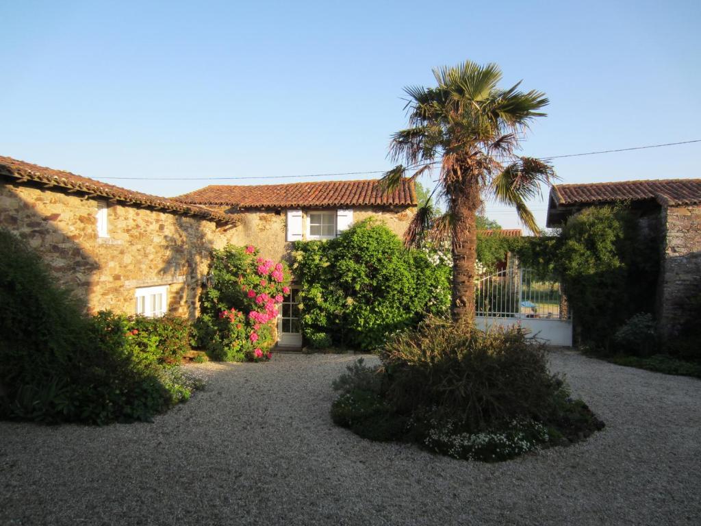 Bed and Breakfast Relais de la Rinière à Le Landreau Extérieur photo
