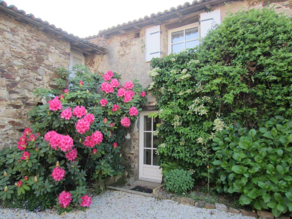 Bed and Breakfast Relais de la Rinière à Le Landreau Extérieur photo